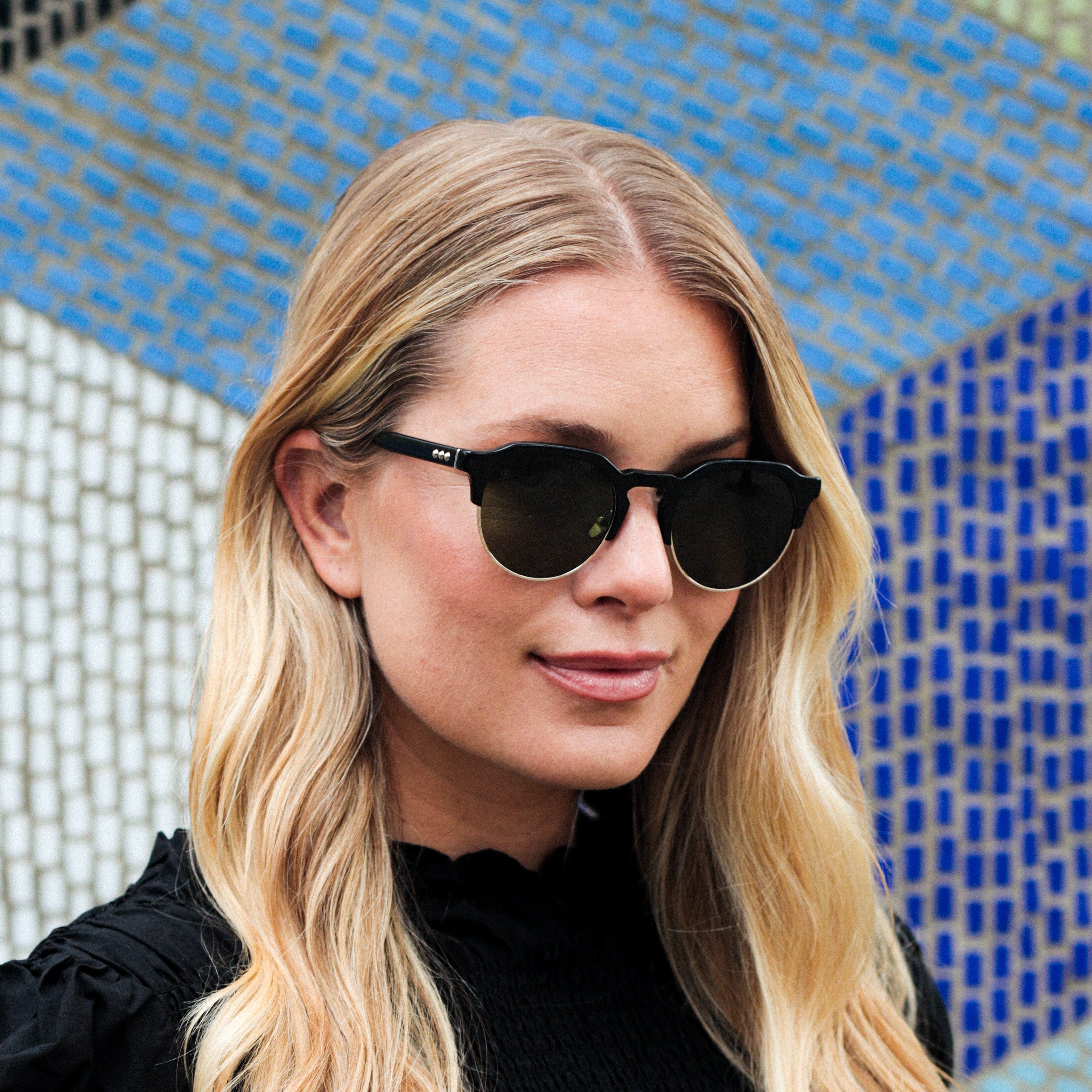 Knight Sunglasses - Image 5