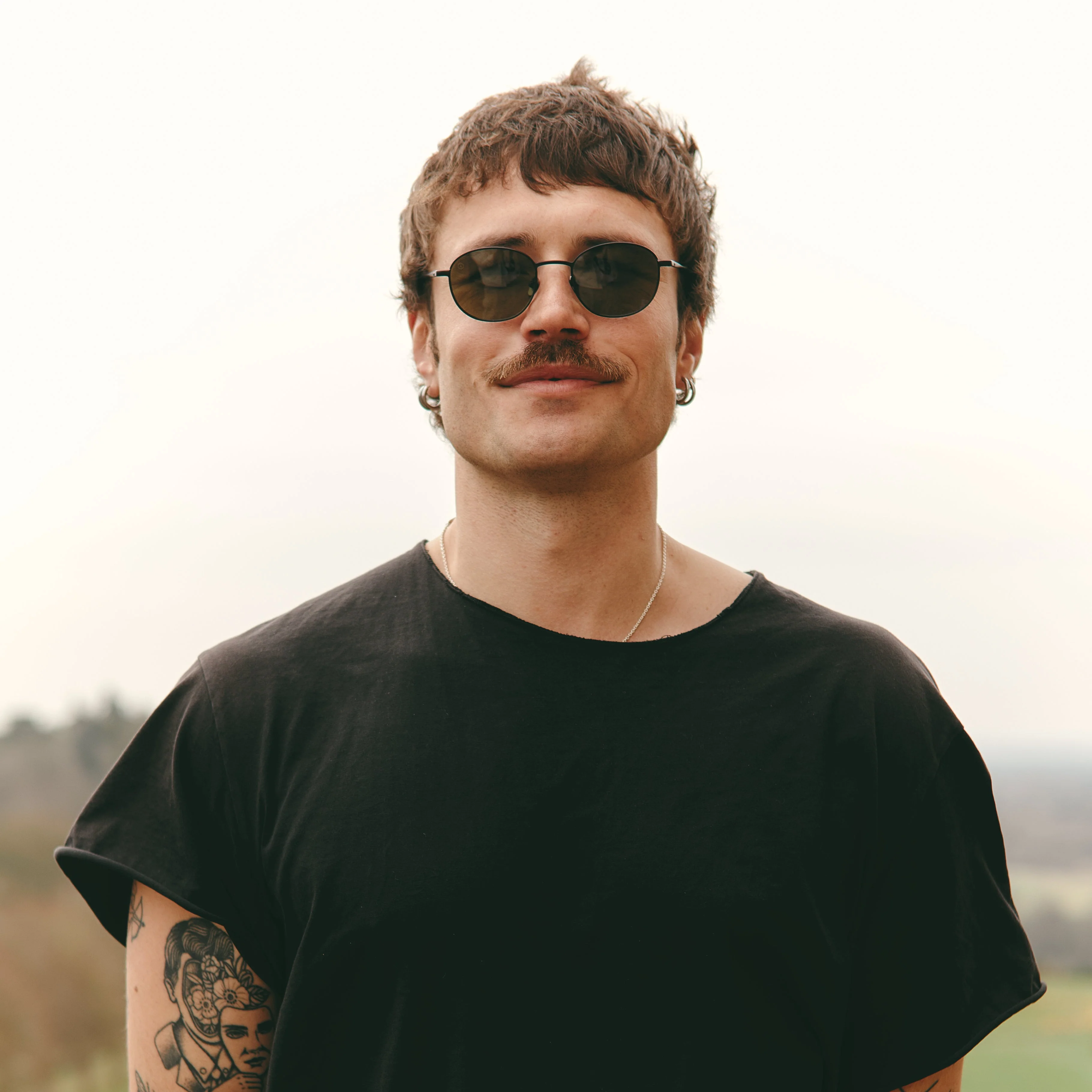 Monarch Sunglasses - Image 6