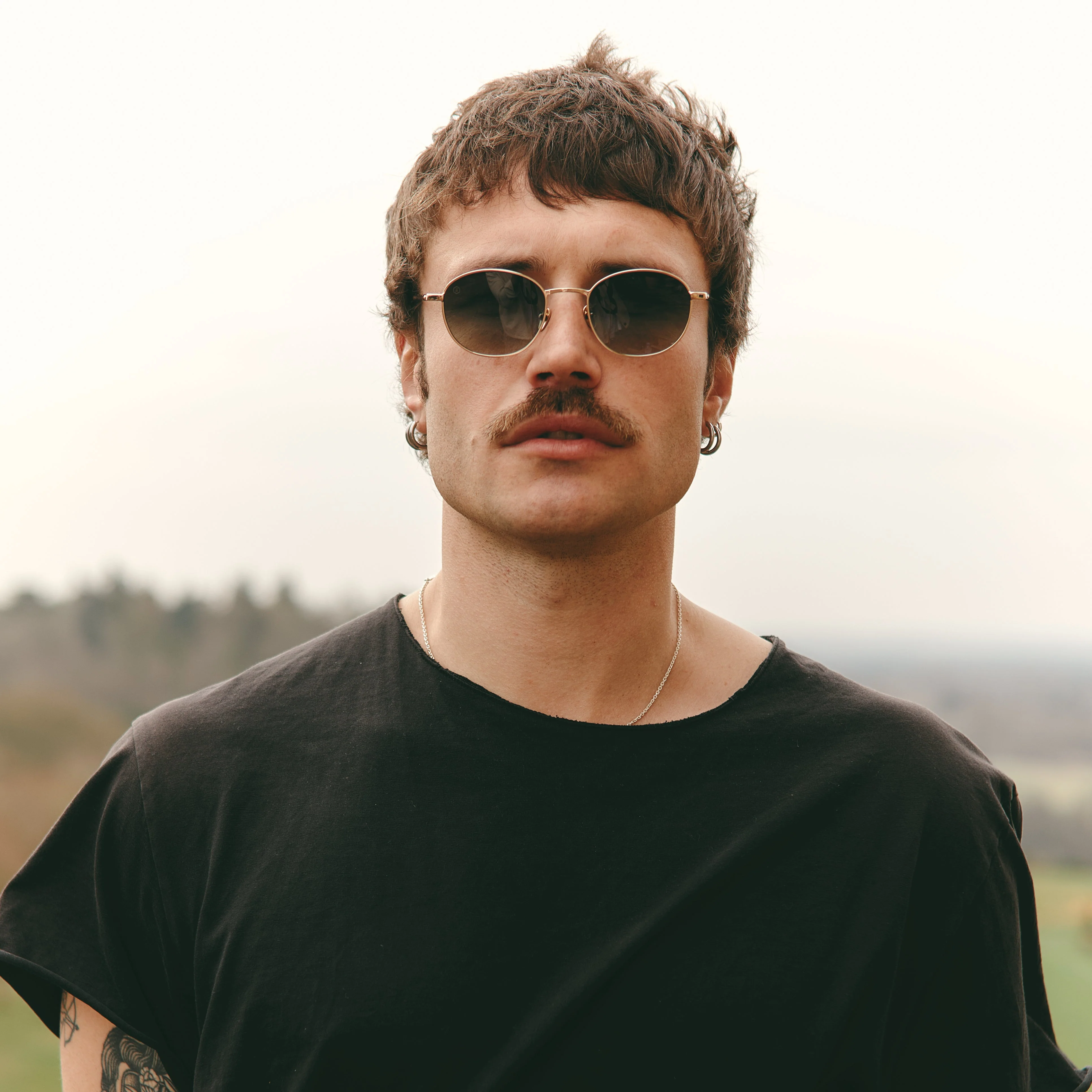 Monarch Sunglasses - Image 5