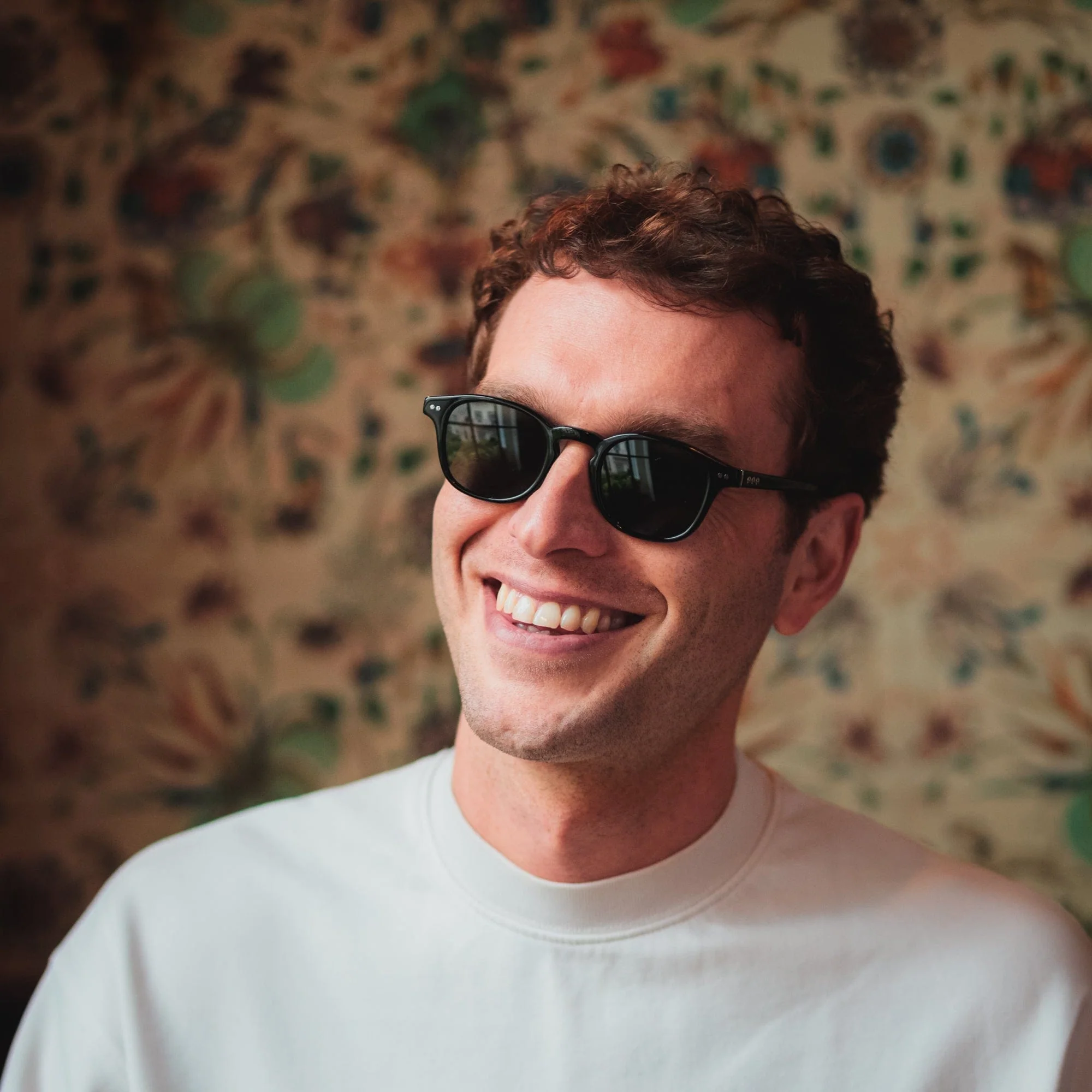 Eagle Sunglasses - Image 5