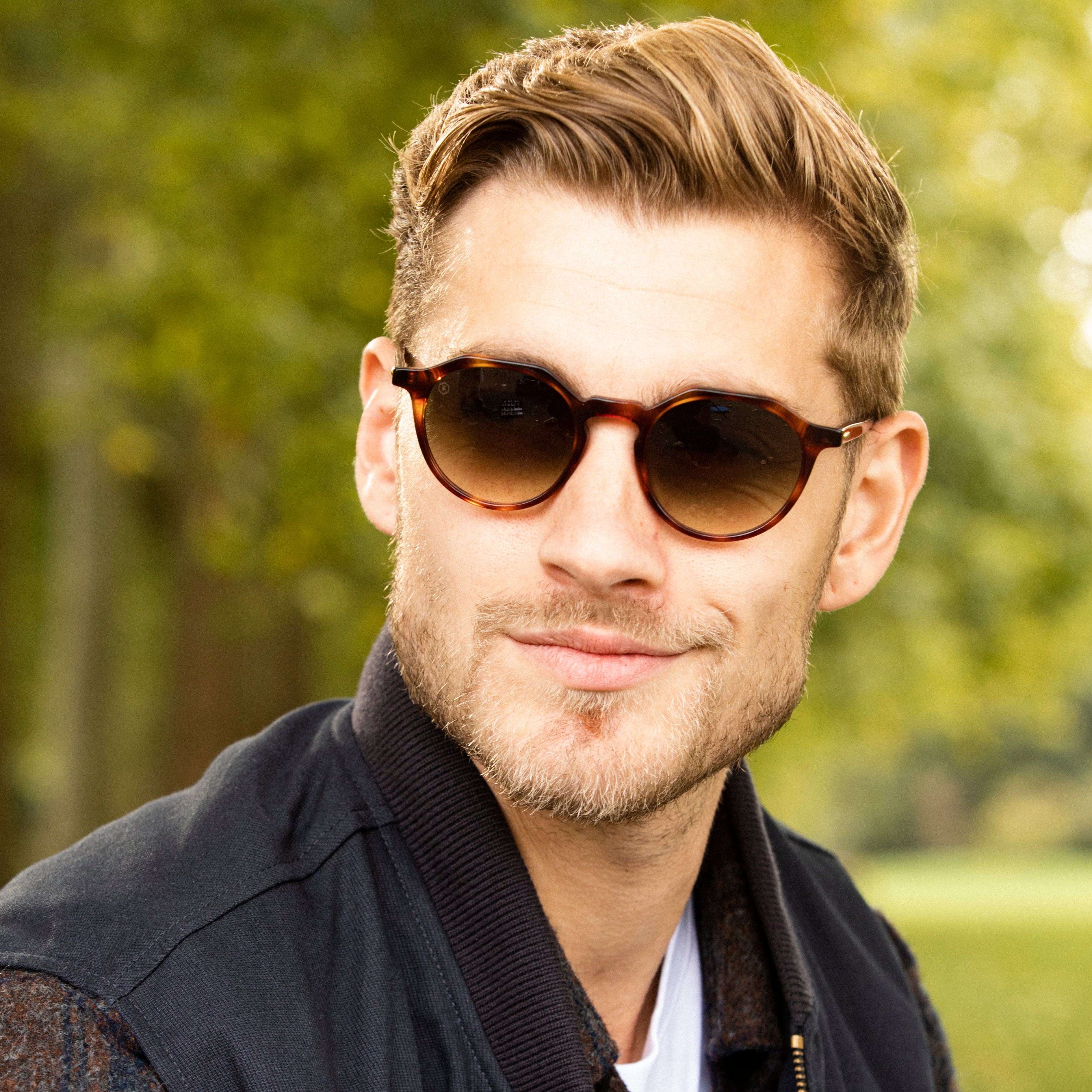 Oxford Sunglasses in Brown Tortoiseshell - Image 3