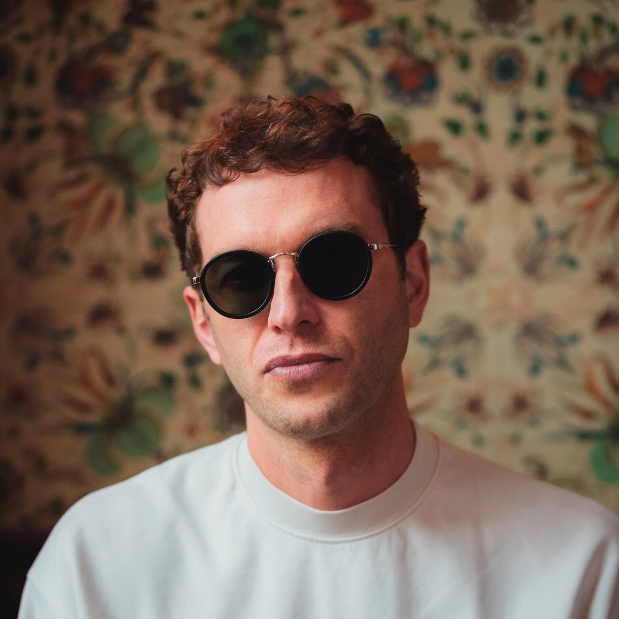 Zero Sunglasses in Black - Image 8